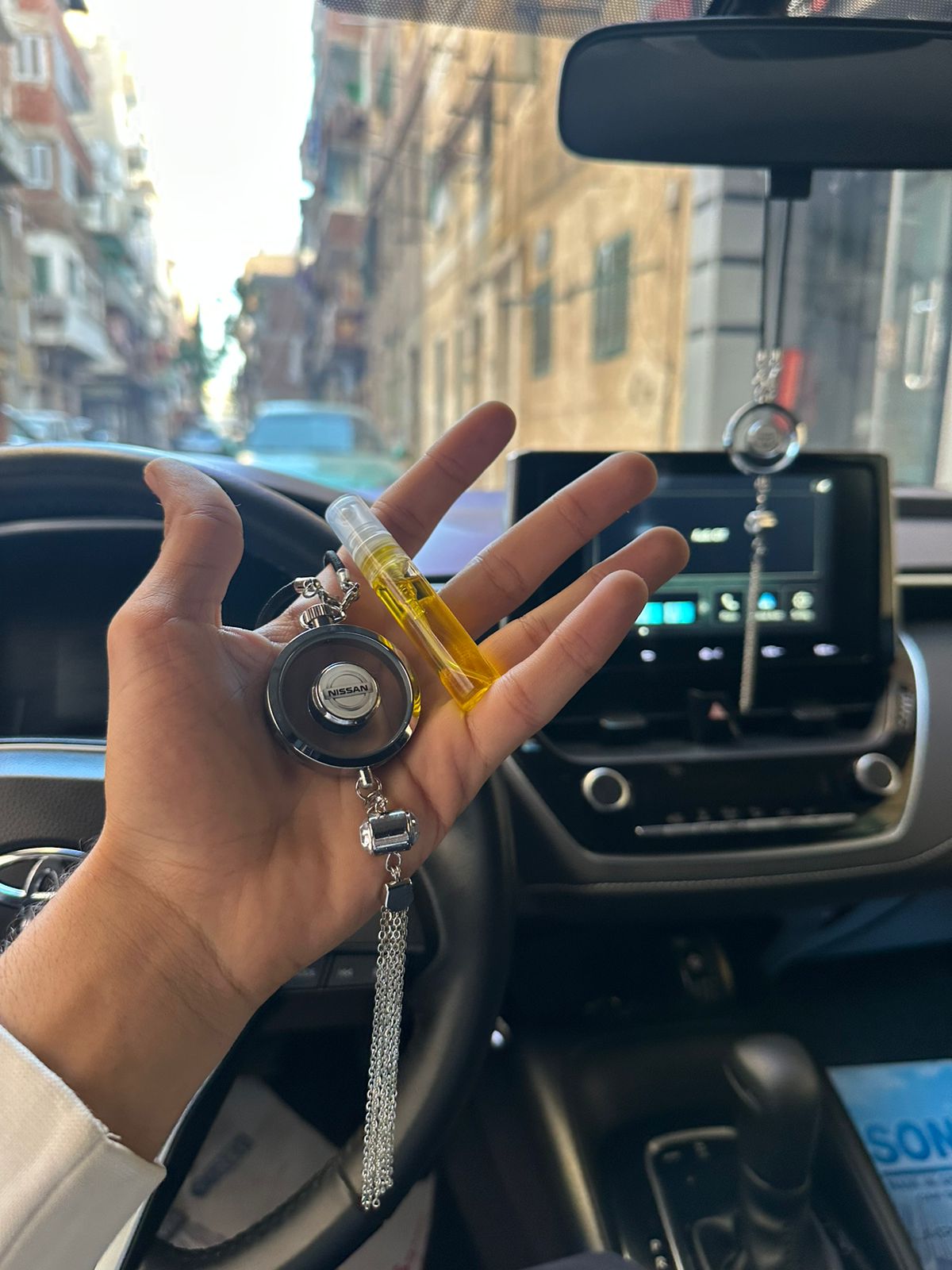 PANDANT & AIR FRESHENER - Nissan